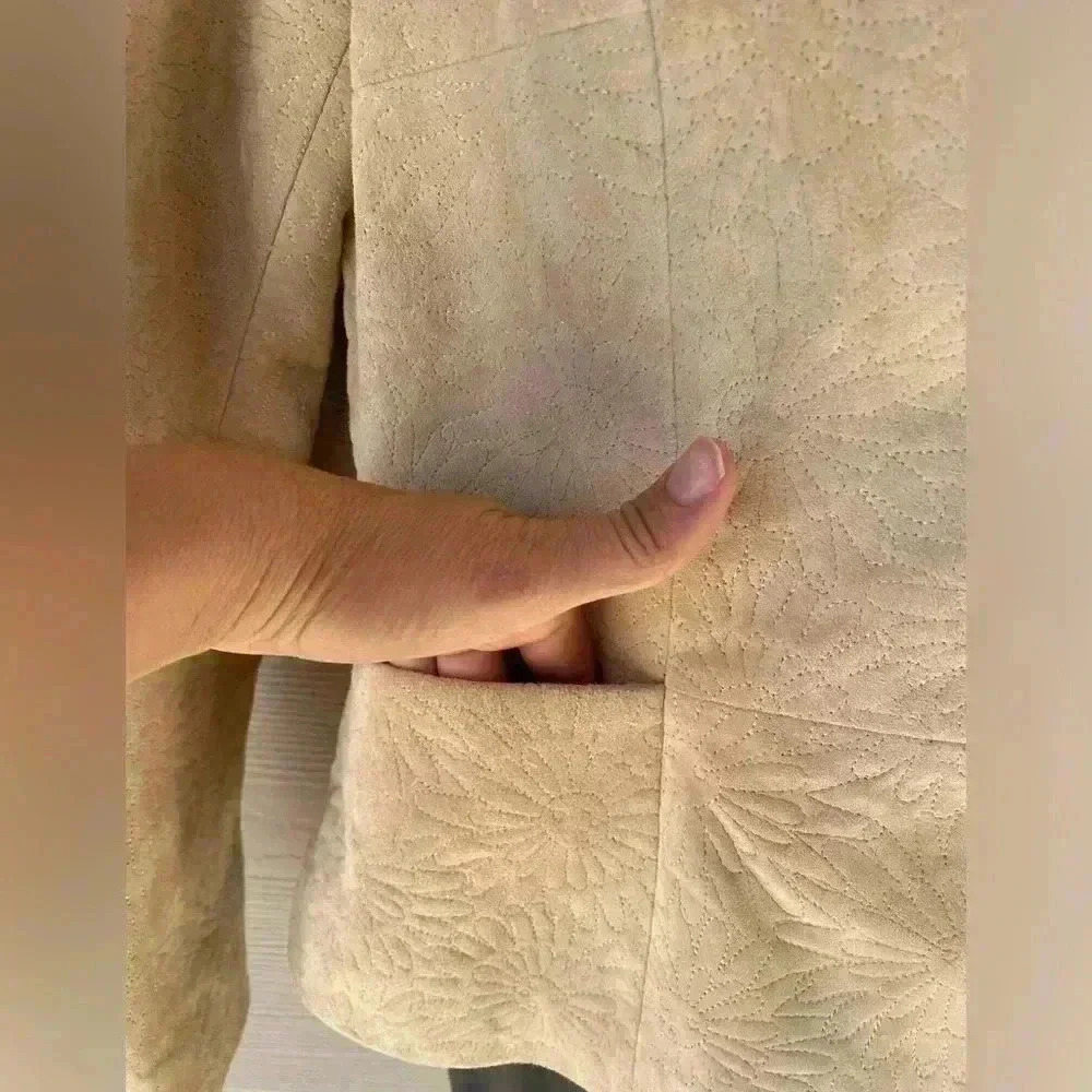 LIZ Claiborne women’s cream suede blazer jacket button down collar sz 4 NWOT - Picture 8 of 9